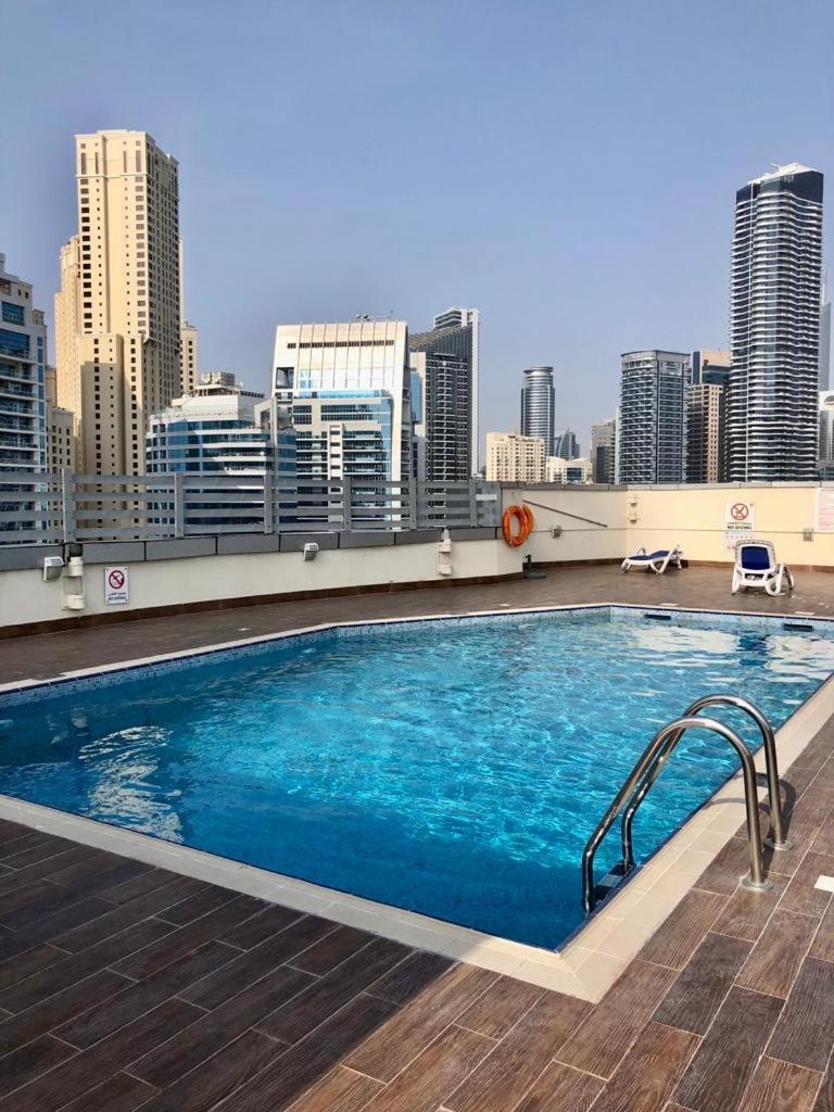 Wonderful Two Bed Room With Full Marina View Dubaj Kültér fotó