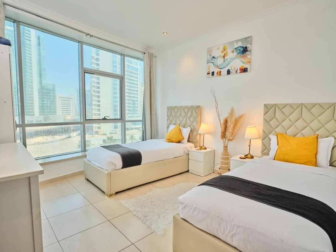 Wonderful Two Bed Room With Full Marina View Dubaj Kültér fotó